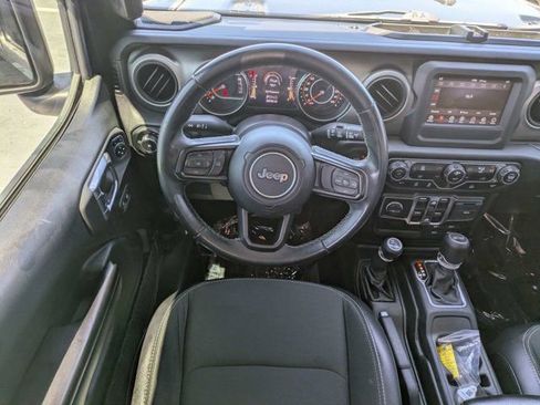 Used 2021 Jeep Wrangler Unlimited Sport image 12