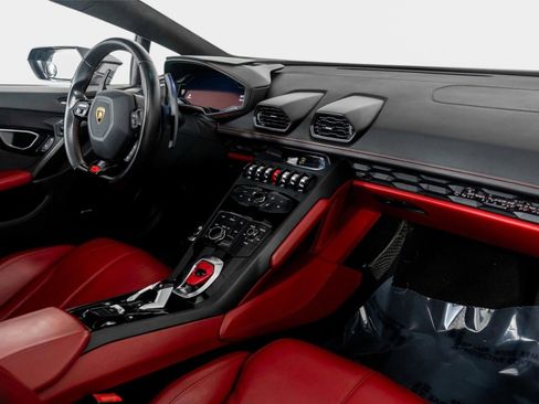 Used 2017 Lamborghini Huracan LP 610-4 AWD/4WD image 49