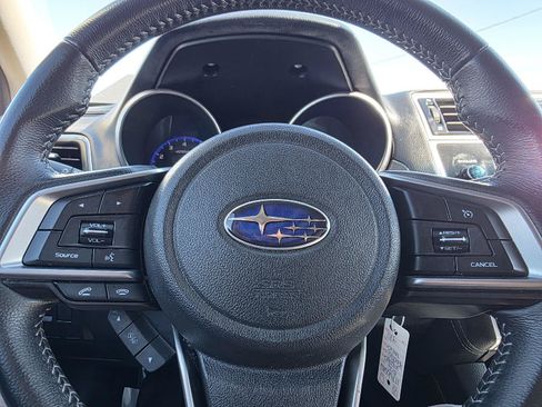 Used 2018 Subaru Outback 2.5i Premium AWD/4WD image 11