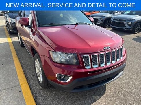 Used 2015 Jeep Compass High Altitude FWD image 6