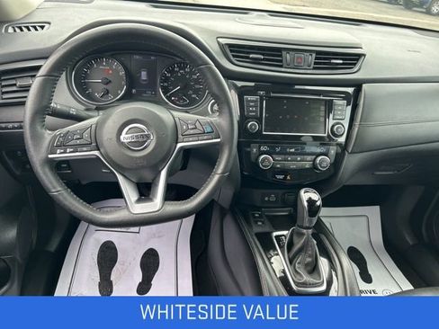 Used 2020 Nissan Rogue SL AWD/4WD image 2