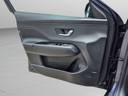 New 2026 Hyundai Kona Limited FWD image 23