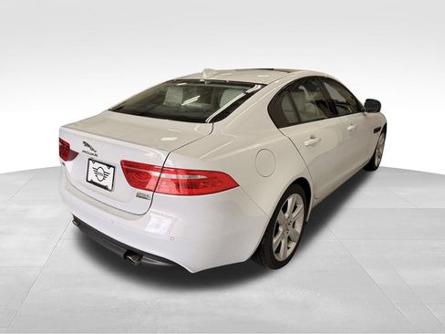 Used 2018 Jaguar XE Prestige AWD/4WD image 6