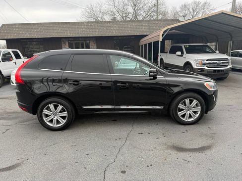 Used 2017 Volvo XC60 T5 Inscription w/ Preferred Option Package image 3