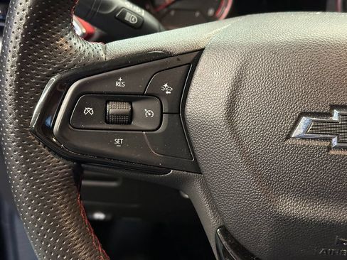 Used 2021 Chevrolet TrailBlazer RS w/ Sun and Liftgate Package FWD image 11