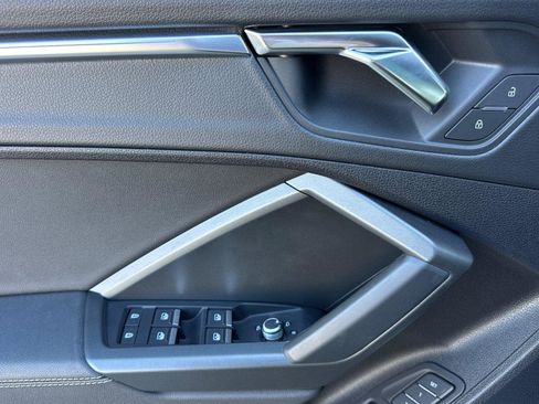 Certified 2023 Audi Q3 2.0T Premium Plus w/ Premium Plus Package image 11