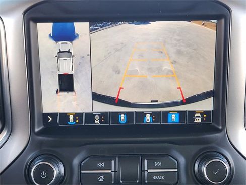 Used 2020 Chevrolet Silverado 2500 LTZ w/ LTZ Premium Package image 19