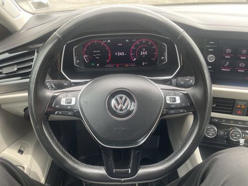 Used 2019 Volkswagen Jetta SEL FWD image 22