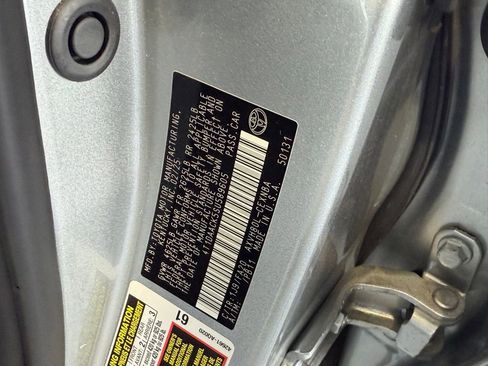 Used 2025 Toyota Camry LE image 35