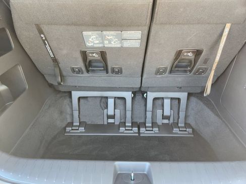 New 2026 Kia Carnival SX Prestige FWD image 29