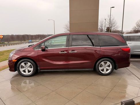Used 2019 Honda Odyssey EX-L image 2