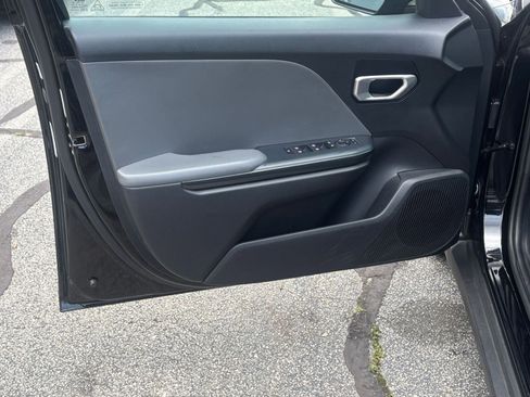 Used 2025 Kia K4 FWD image 18