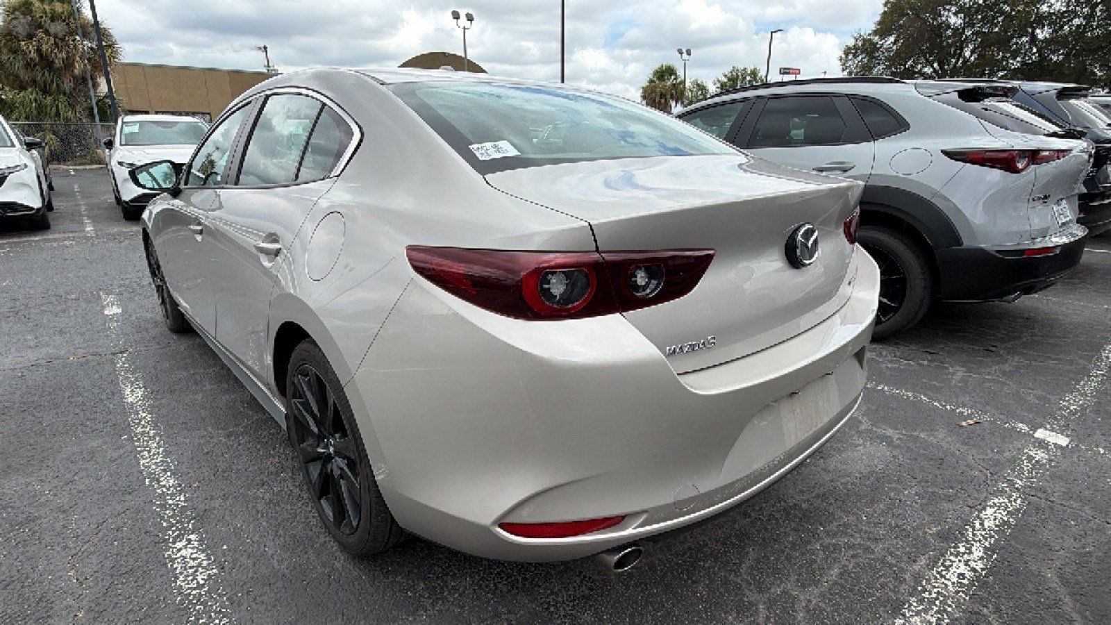 Used 2024 MAZDA MAZDA3 s FWD image 6