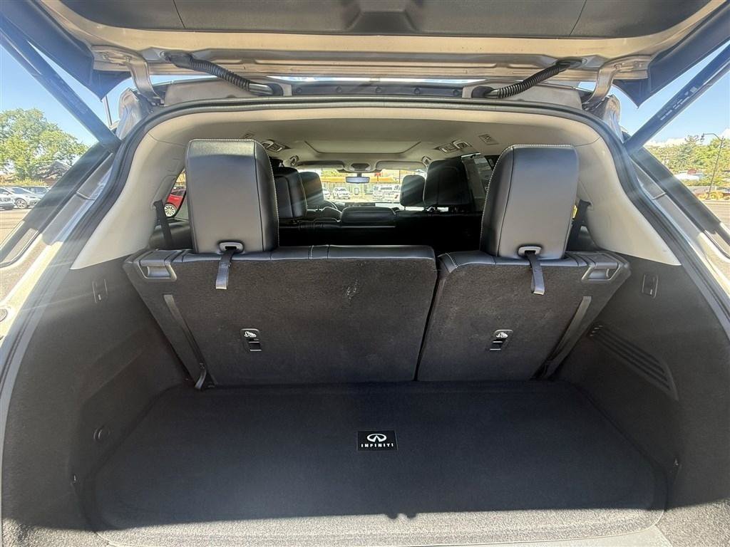 Used 2023 INFINITI QX60 Luxe w/ Vision Package AWD/4WD image 17
