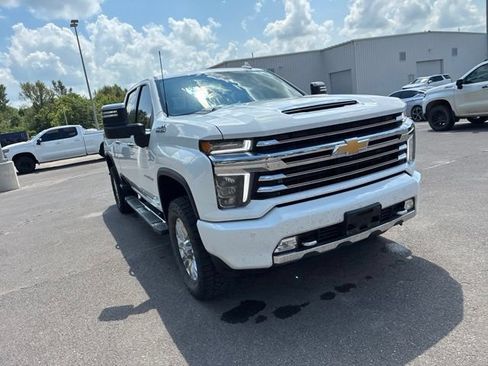 Used 2022 Chevrolet Silverado 2500 High Country AWD/4WD image 5