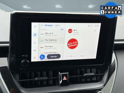 Used 2023 Toyota Corolla Cross LE image 22