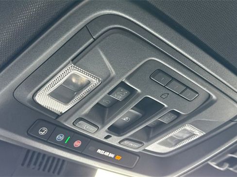 Used 2024 GMC Sierra 2500 AT4 w/ AT4 Premium Plus Package image 24