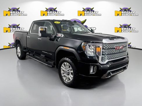 Used 2023 GMC Sierra 2500 Denali w/ Denali Ultimate Package AWD/4WD image 3
