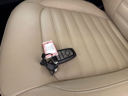 Used 2023 Ford Edge SEL w/ Convenience Package image 29