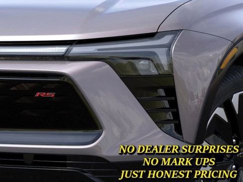 New 2025 Chevrolet Blazer EV RS image 10