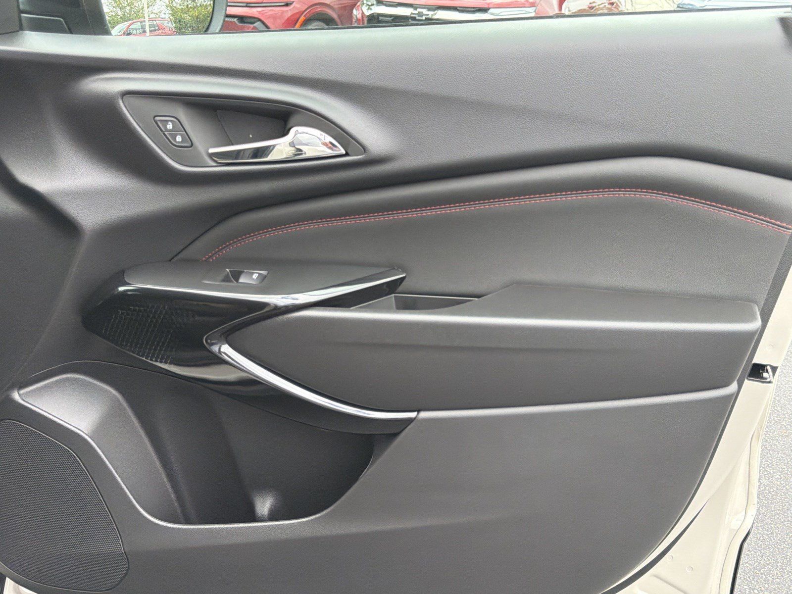 New 2026 Chevrolet Trax RS FWD image 14
