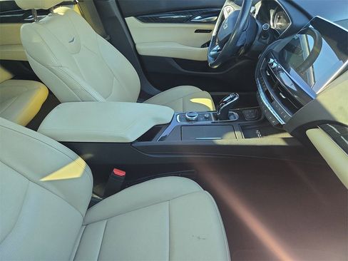 Used 2021 Cadillac CT5 Premium Luxury image 11