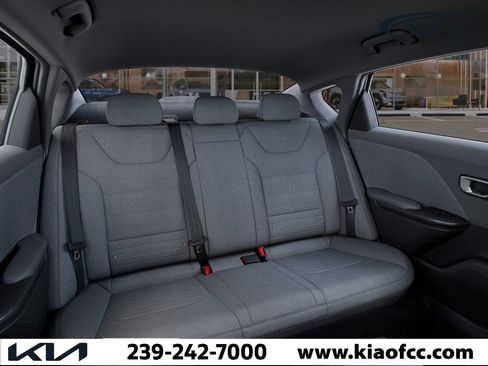New 2025 Kia K4 EX image 16