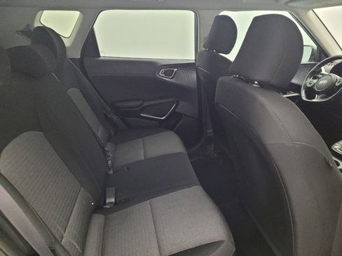 Used 2021 Kia Soul GT-Line FWD image 19