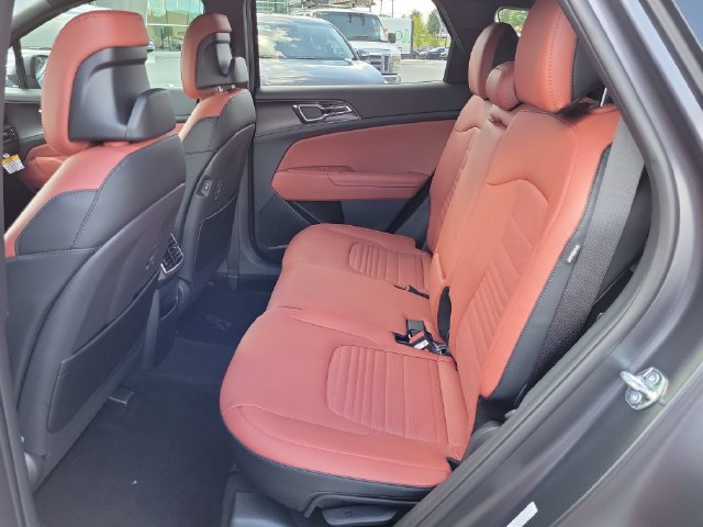 New 2026 Kia Sportage SX FWD image 17