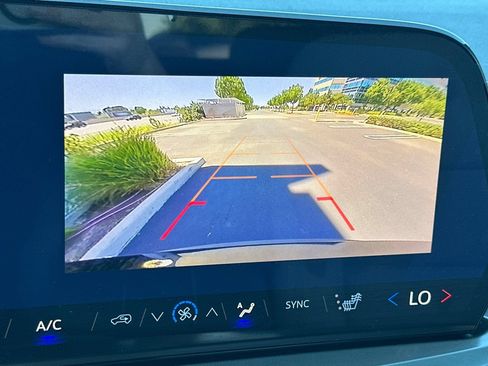 Used 2026 Chevrolet Traverse LT w/ LPO, Floor Liner Package FWD image 25