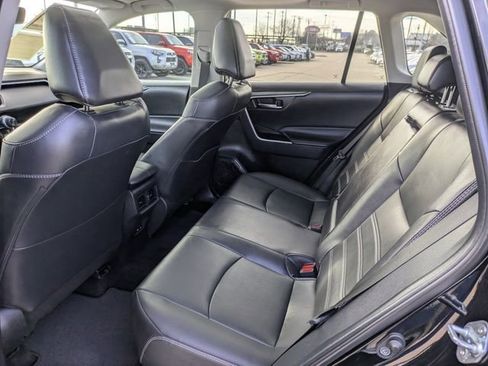 Used 2024 Toyota RAV4 XLE Premium image 28