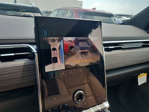 New 2025 GMC Sierra EV Denali image 21