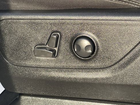 Used 2022 RAM 1500 Big Horn image 29