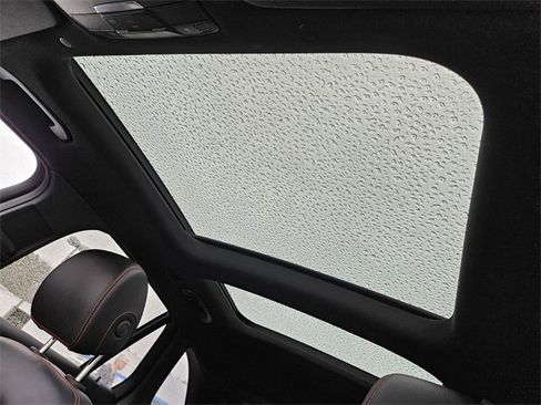 Used 2022 Mercedes-Benz GLC 43 AMG 4MATIC image 22