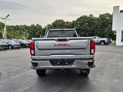 New 2026 GMC Sierra 2500 SLE w/ SLE Value Package; AWD/4WD image 6