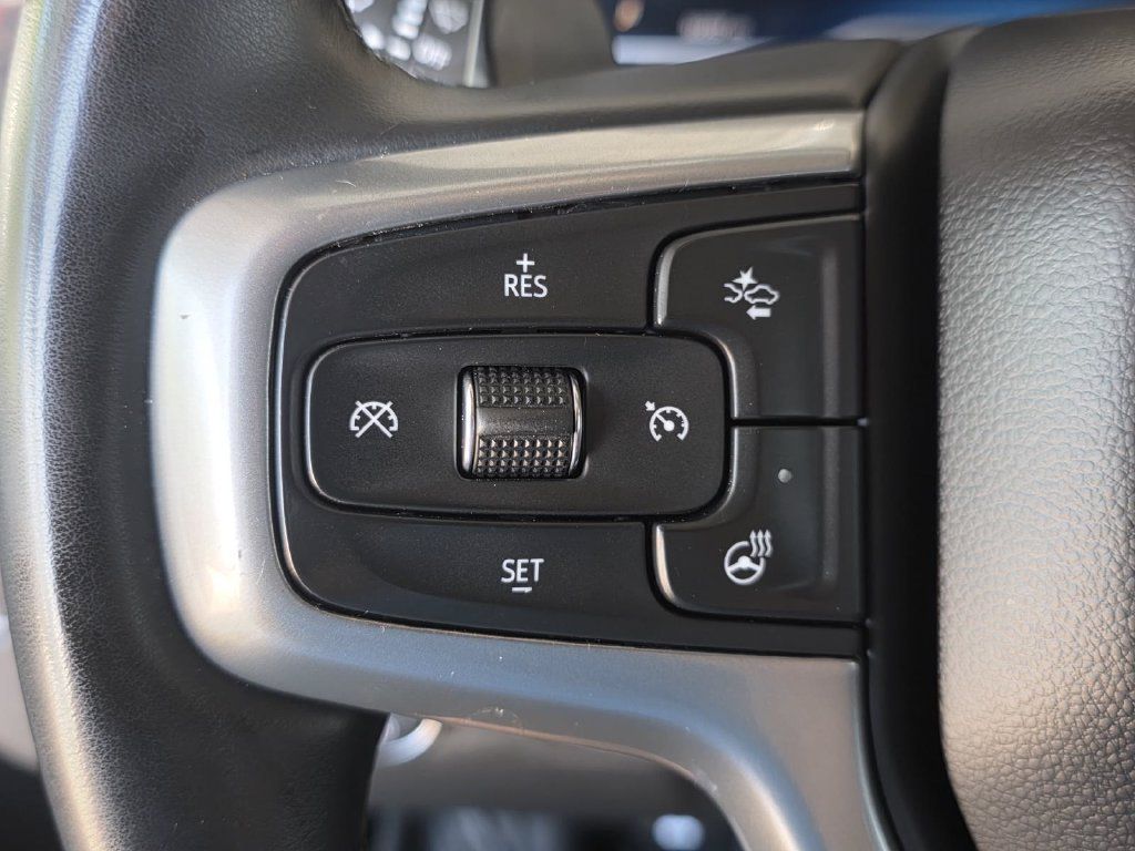 Used 2024 Chevrolet Silverado 1500 RST w/ Z71 Off-Road Package AWD/4WD image 18