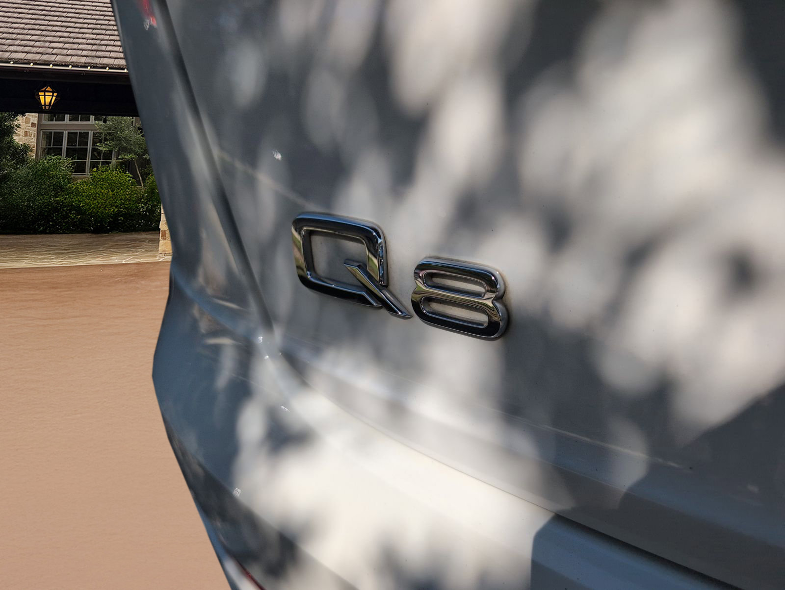 Used 2022 Audi Q8 Premium AWD/4WD image 9