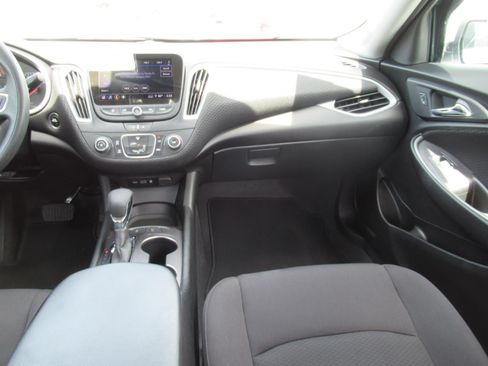 Used 2024 Chevrolet Malibu LS FWD image 14