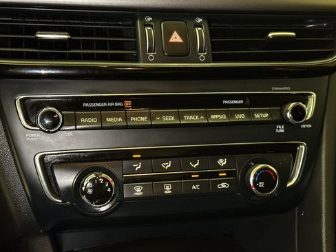 Used 2018 Kia Optima LX image 24