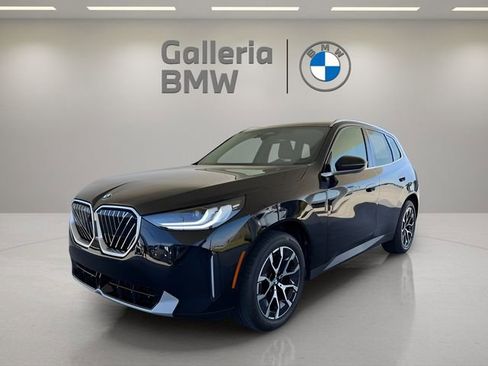 Used 2025 BMW X3 xDrive30i w/ Premium Package AWD/4WD image 1