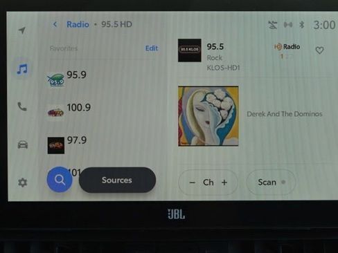 Used 2024 Toyota RAV4 XSE image 29