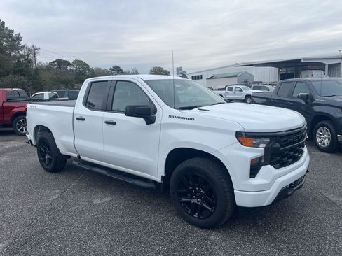 Used 2025 Chevrolet Silverado 1500 Custom w/ Rally Edition image 6