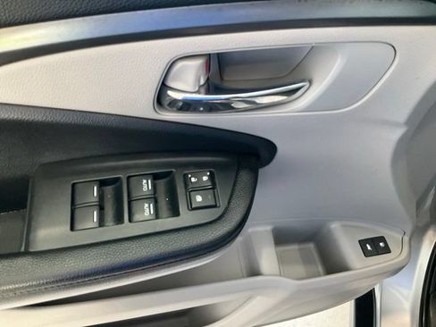 Used 2016 Honda Pilot EX-L image 5