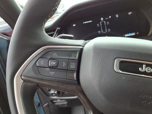 New 2026 Jeep Grand Cherokee L Limited image 9