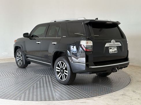 Used 2018 Toyota 4Runner Limited AWD/4WD image 3