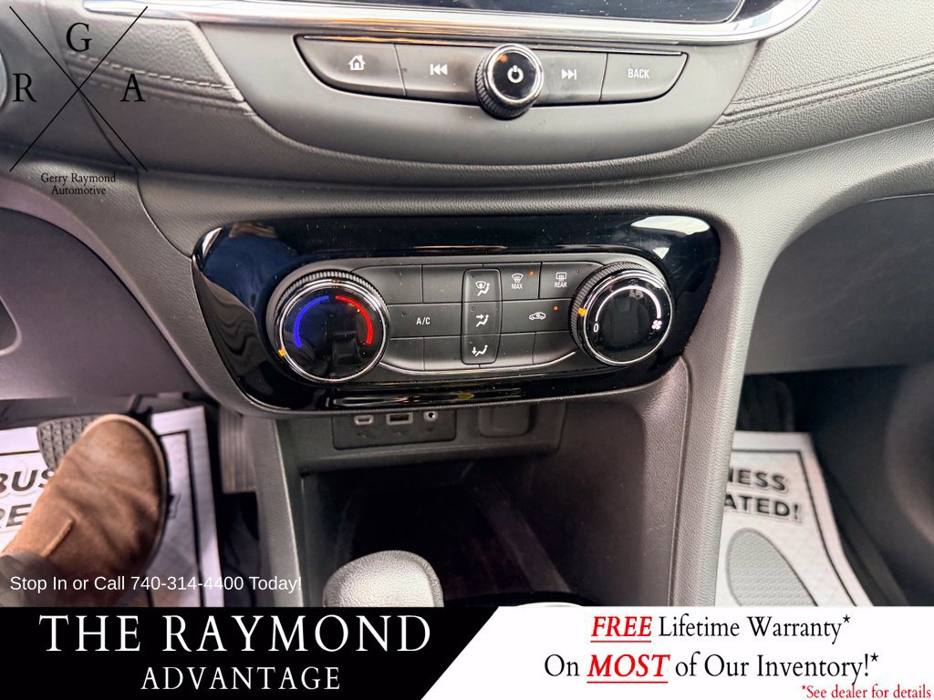 Used 2023 Buick Encore GX Preferred FWD image 17
