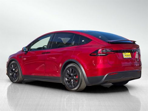 Used 2023 Tesla Model X Plaid image 7