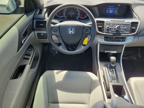 Used 2014 Honda Accord LX image 12