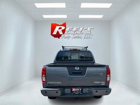 Used 2018 Nissan Frontier PRO-4X w/ Pro-4x Luxury Package AWD/4WD image 9