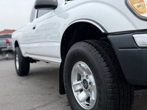 Used 2000 Toyota Tacoma 4x4 Xtracab image 43